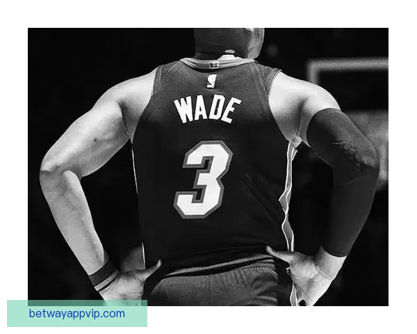 吉莱斯皮以227记三分创太阳队史新高 打破理查德森三分纪录